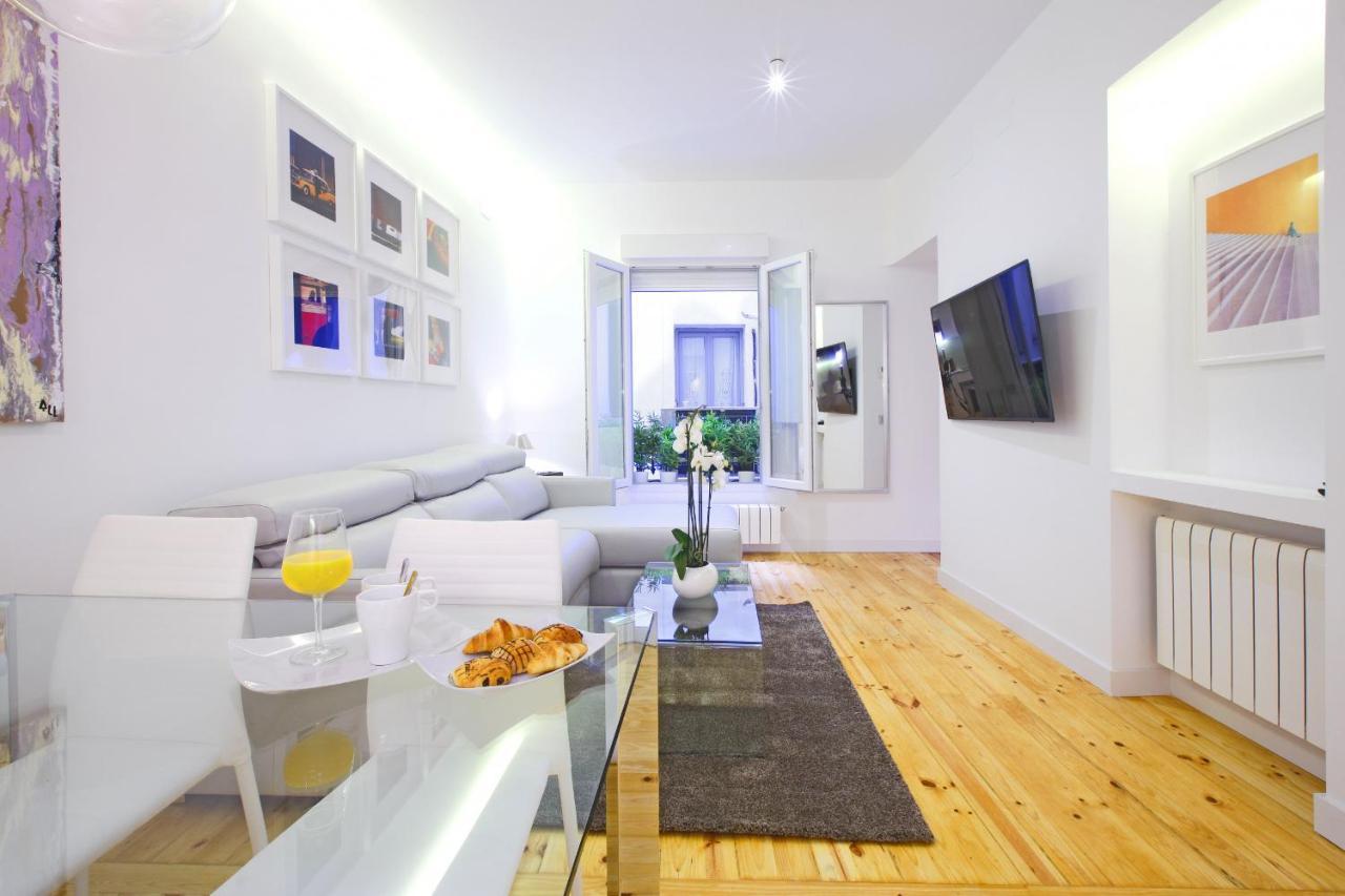 Plaza Mayor Suite Madrid Bagian luar foto
