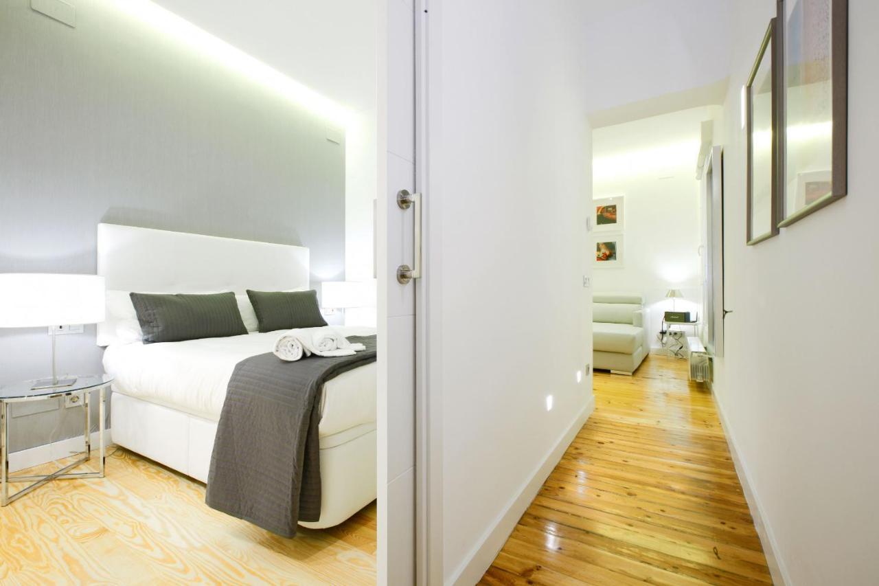 Plaza Mayor Suite Madrid Bagian luar foto